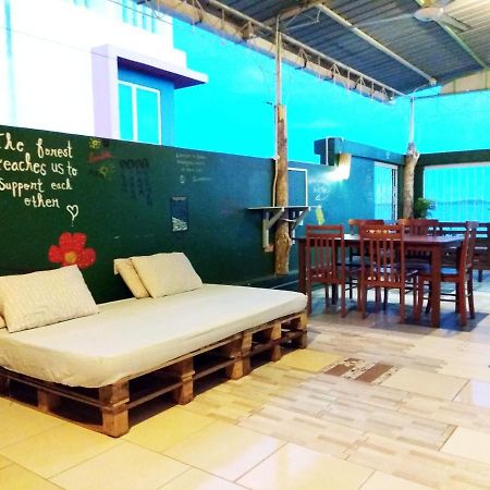 Sandakan Backpackers Hostel ภายนอก รูปภาพ