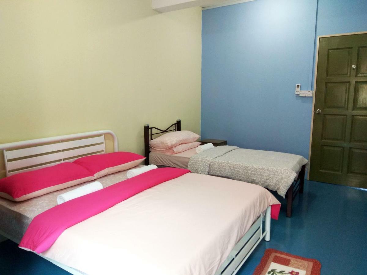 Sandakan Backpackers Hostel ภายนอก รูปภาพ