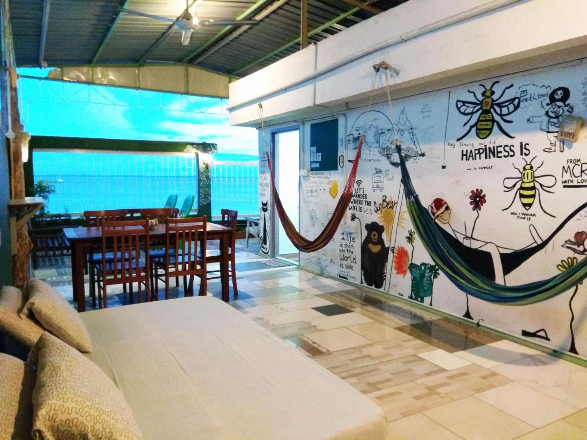 Sandakan Backpackers Hostel ภายนอก รูปภาพ