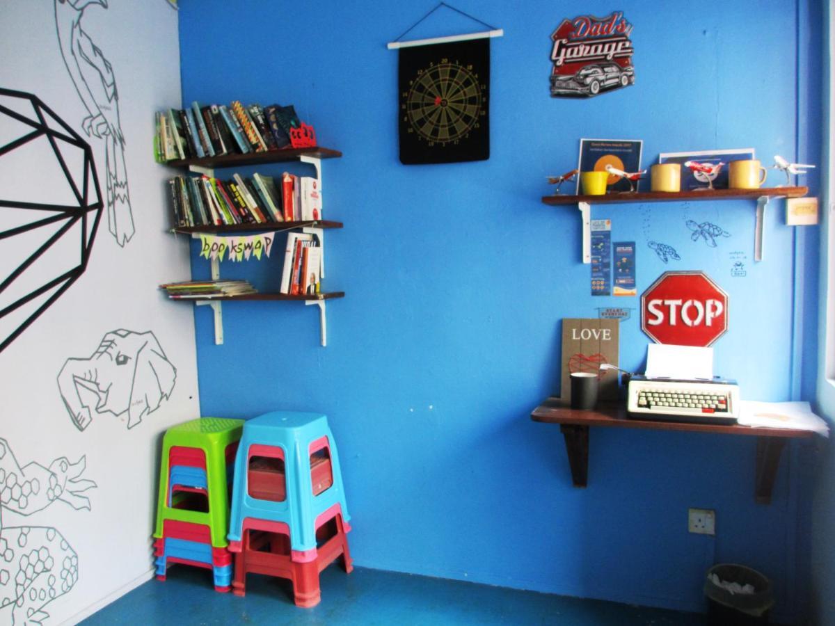 Sandakan Backpackers Hostel ภายนอก รูปภาพ