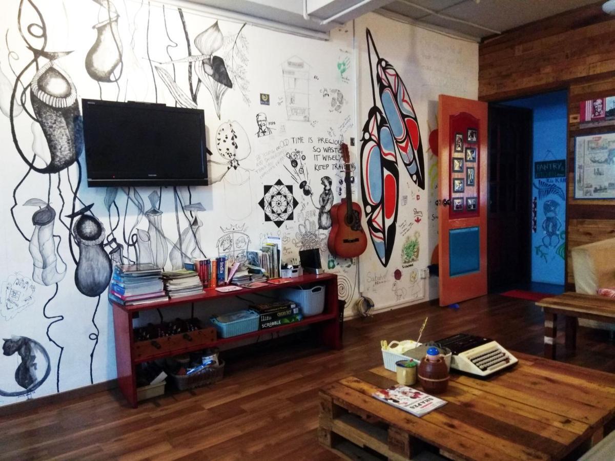 Sandakan Backpackers Hostel ภายนอก รูปภาพ